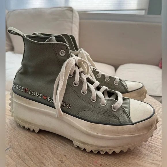 CONVERSE Run Star Hike Platform Floral Embroidery Lgt Field Surplus/Egret W11.5 - Picture 7 of 10